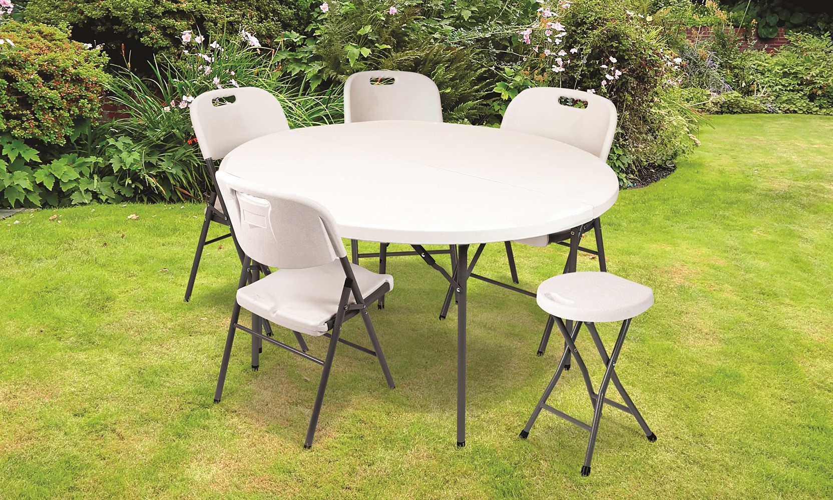 Table de jardin pliable ronde 150x74cm en blanc cassé - Mr Bricolage :  Bricoler, Décorer, Aménager, Jardiner