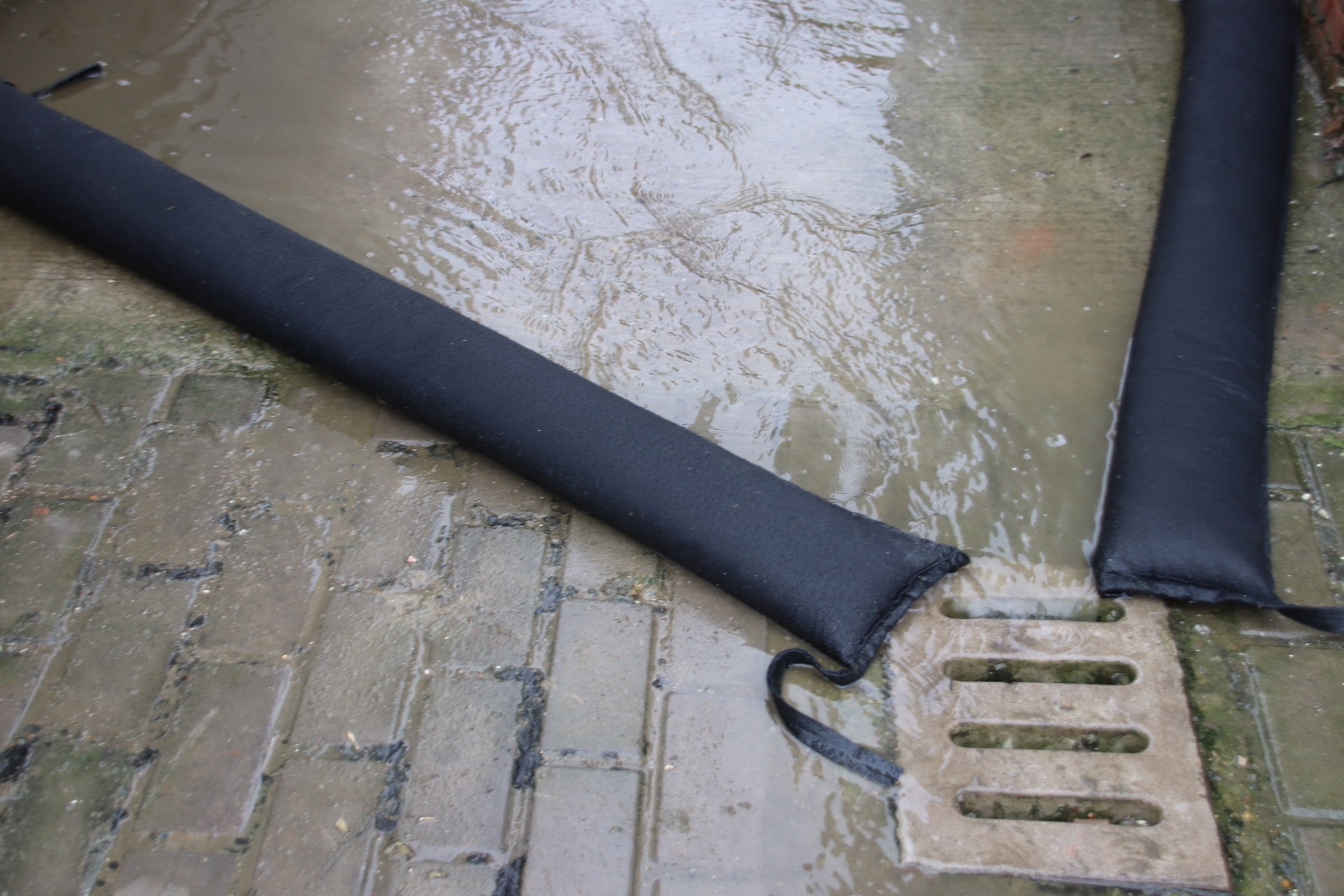 Barrière anti-inondation en kit 140cm - AQUASTOP - Mr.Bricolage