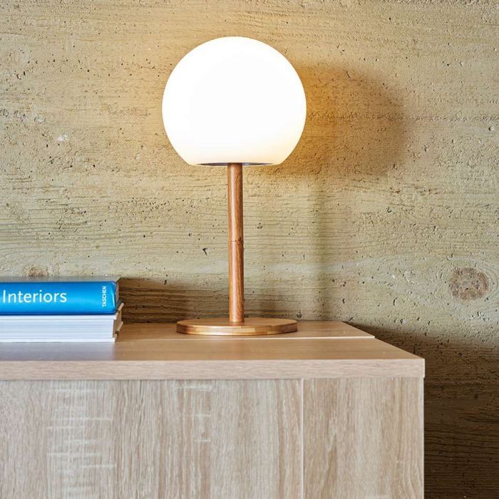 Une lampe à poser en bambou tendance et design pour éclairer votre